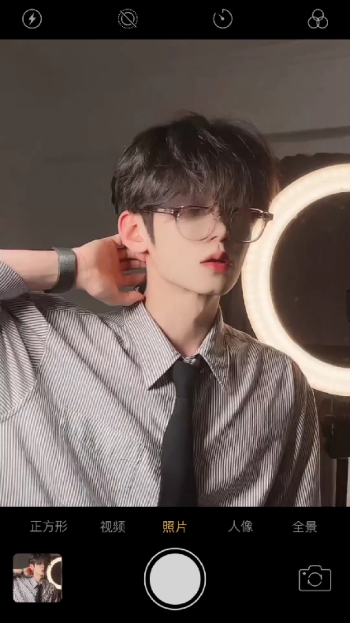 1Vid & 6Pics
