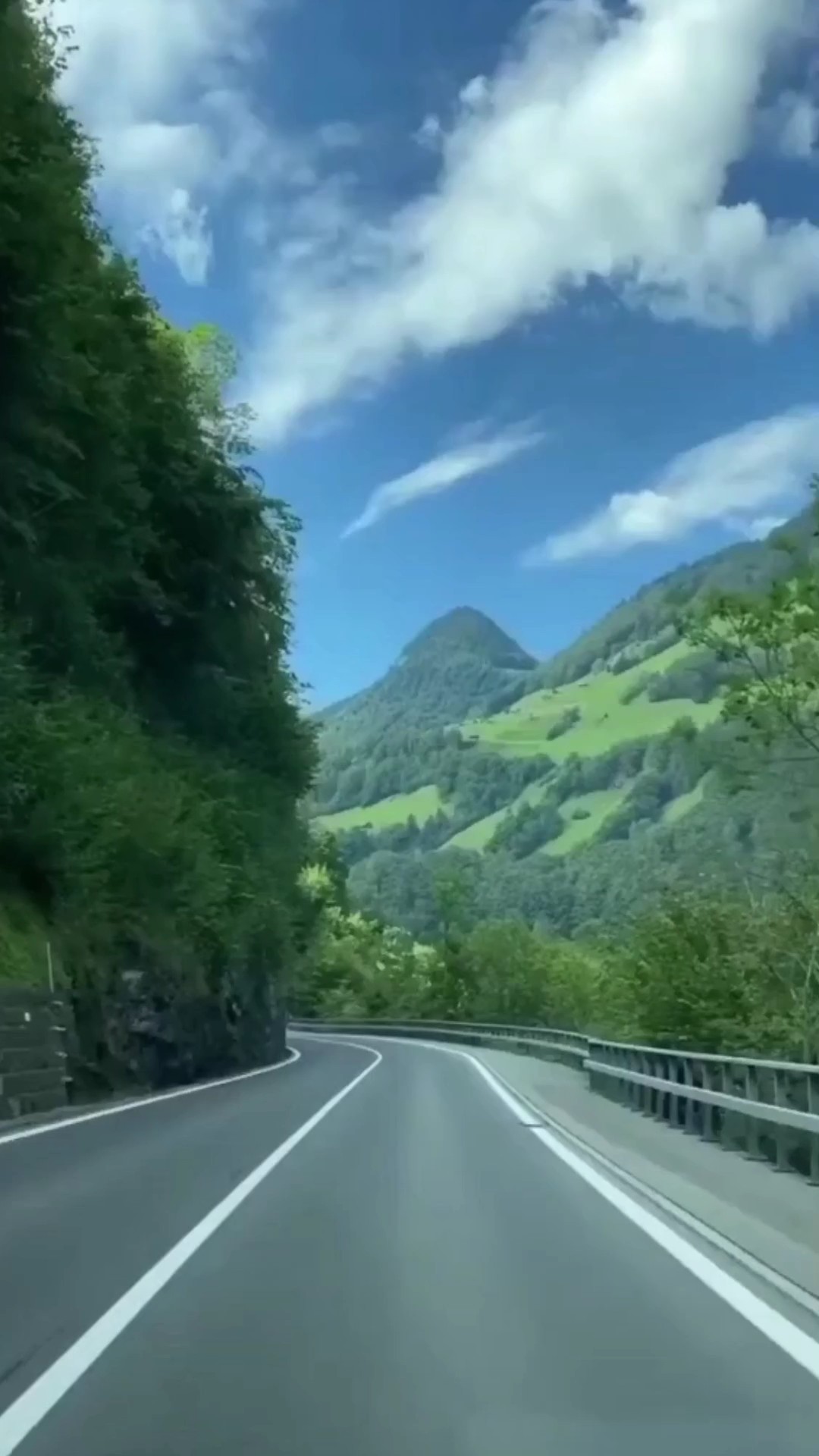 Video x Foto