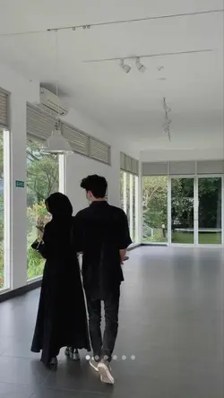VERSI 10 FOTO
