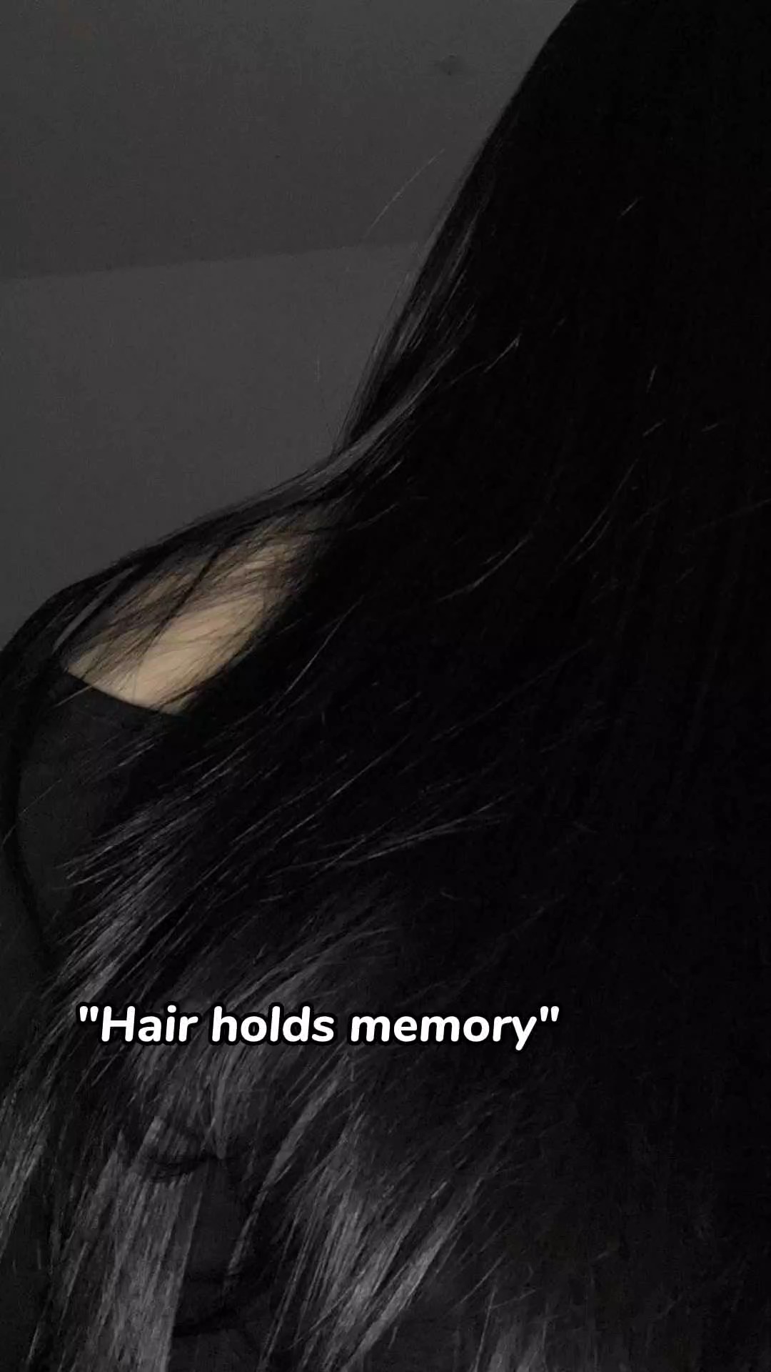 Les cheveux retiennent la mémoire 