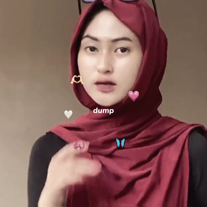 2 video + 8 foto