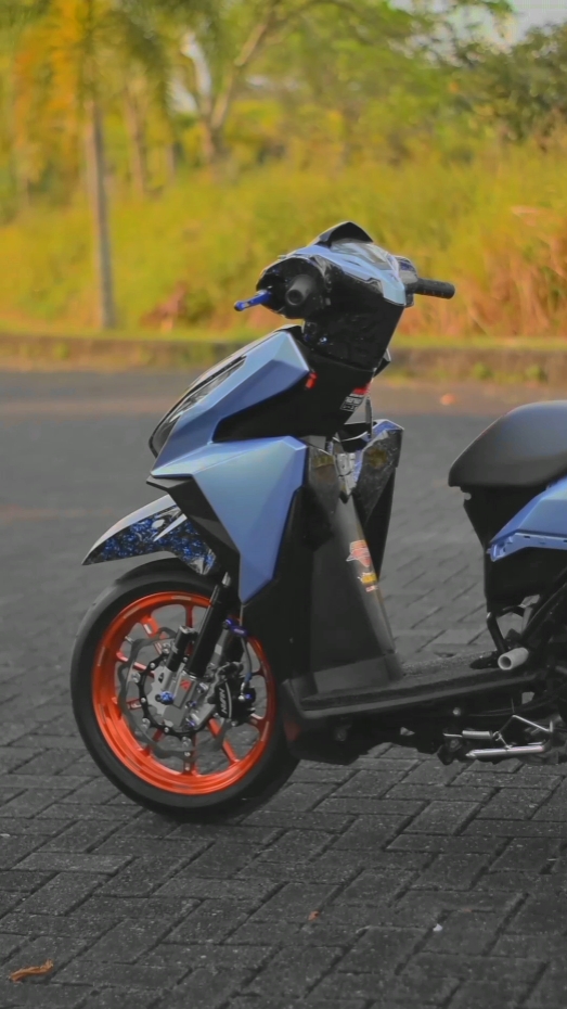 Cinematic 1 Menit