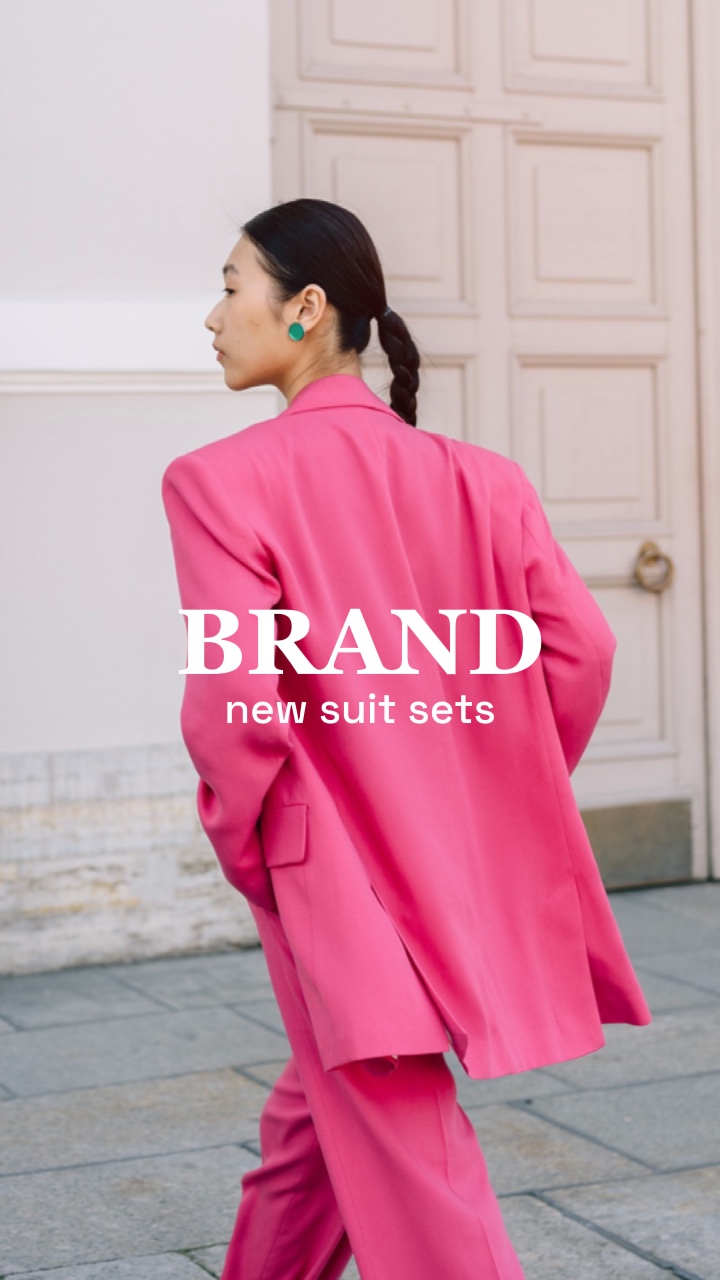 Branding in Pink & Blue