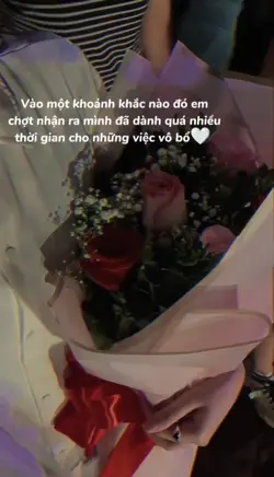 CAPTION MÀU