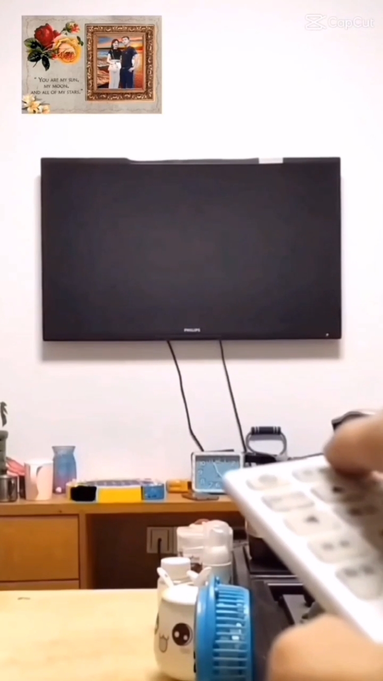 MASUKAT na TV