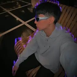 Flaming outline