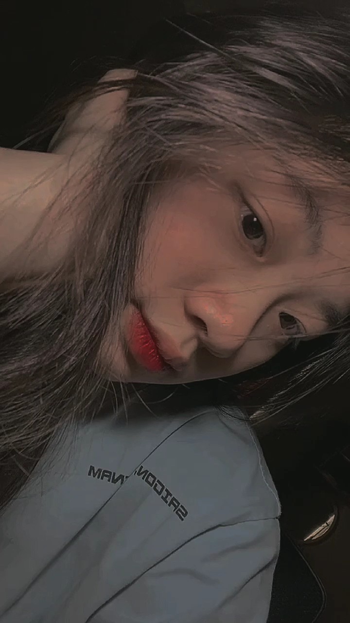 2 video + 1 ảnh
