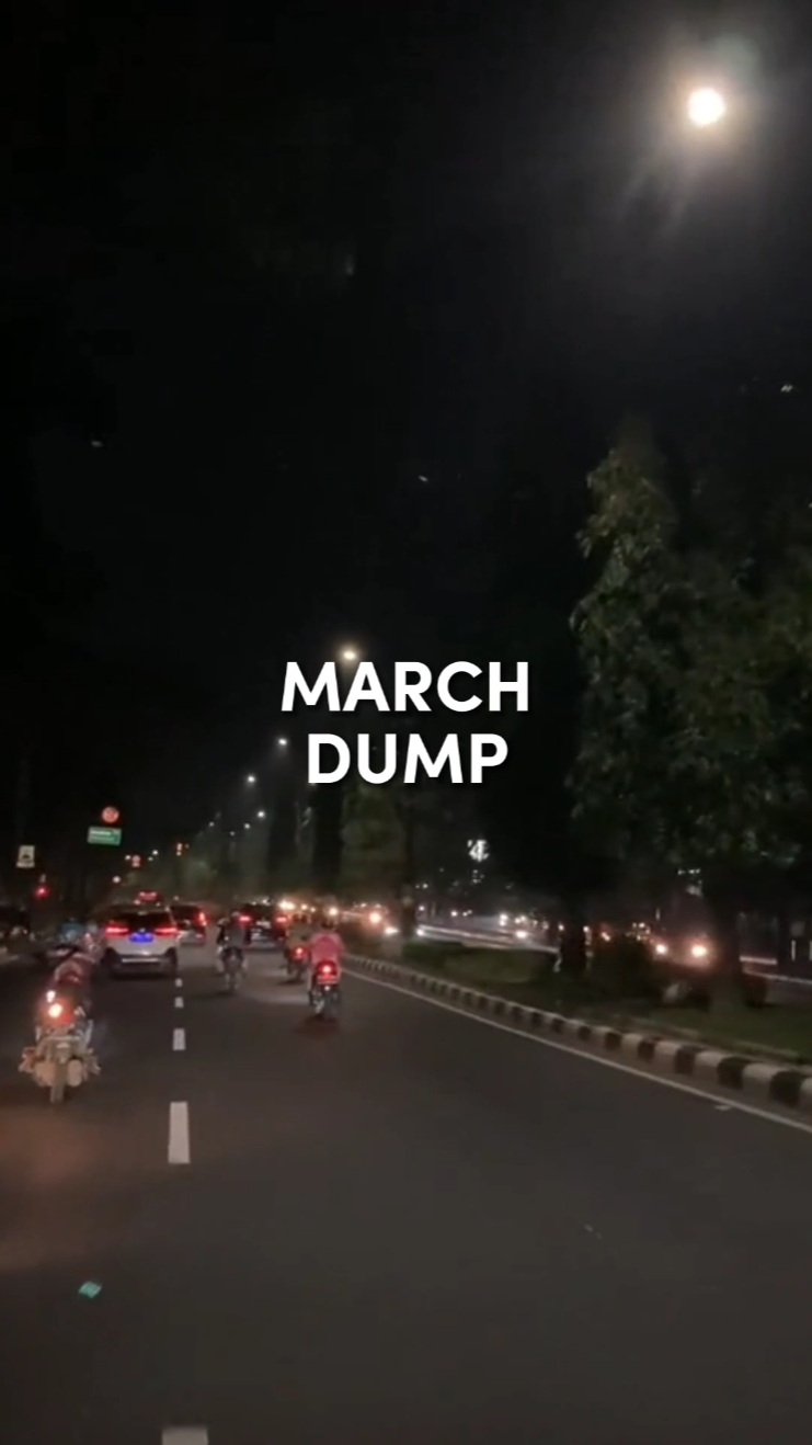 DUMP DE MARS