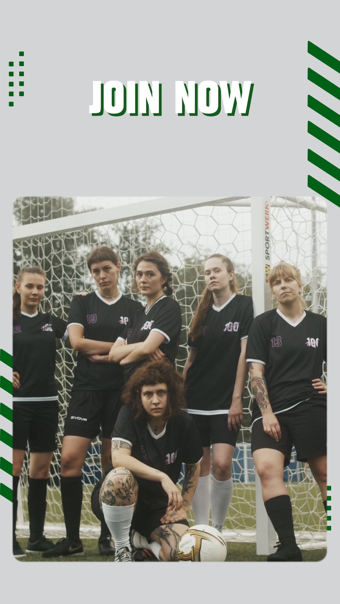 Futbol Promosyonu için Yeşil ve Gri Spor Teması
