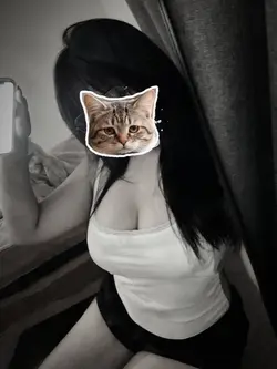 1 picture