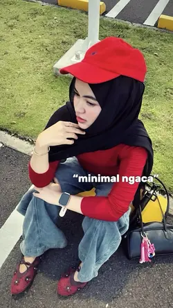 minimal ngaca