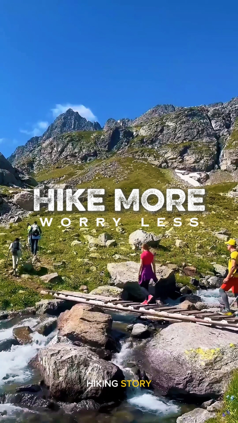 HIKING VLOG STORY