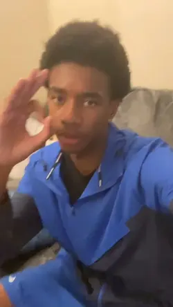 🥴