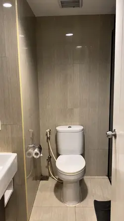 Review hotel