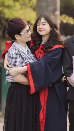 mẫu kỉ yếu học sinh