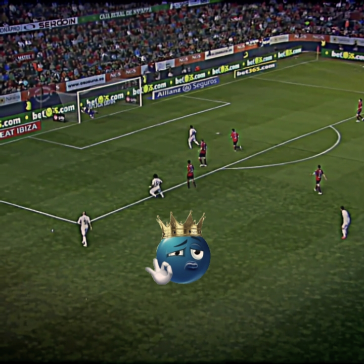 Tiro largo de Ronaldo 
