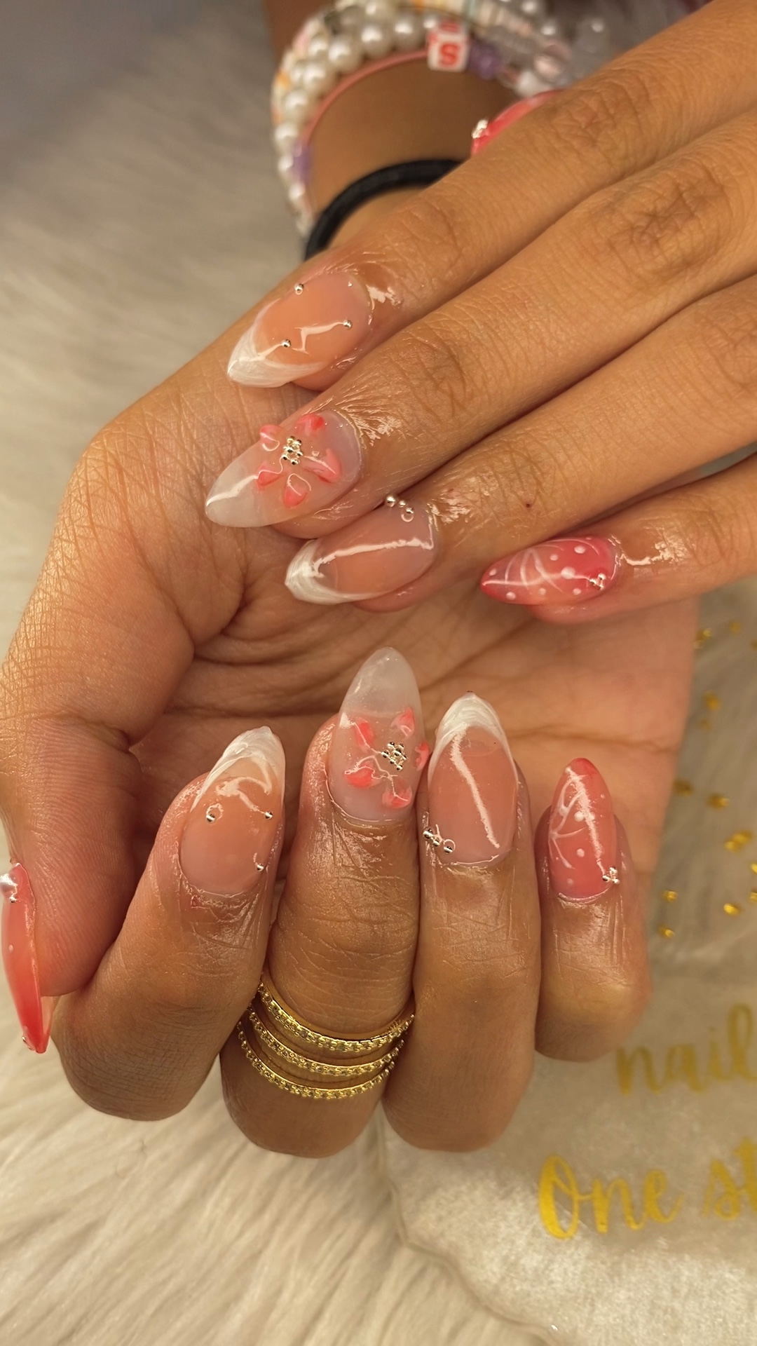 Glisser les ongles