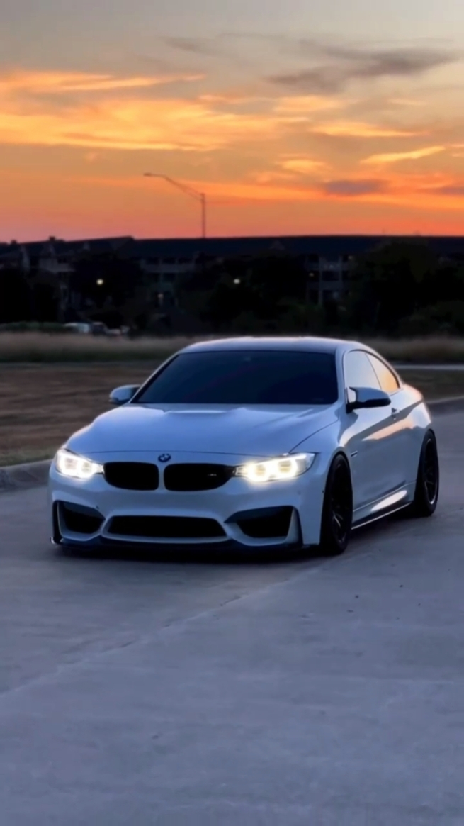 Cinematic Cars 