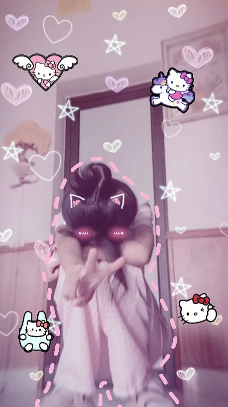 Ghép nh Hello Kitty
