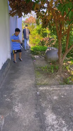 1 video