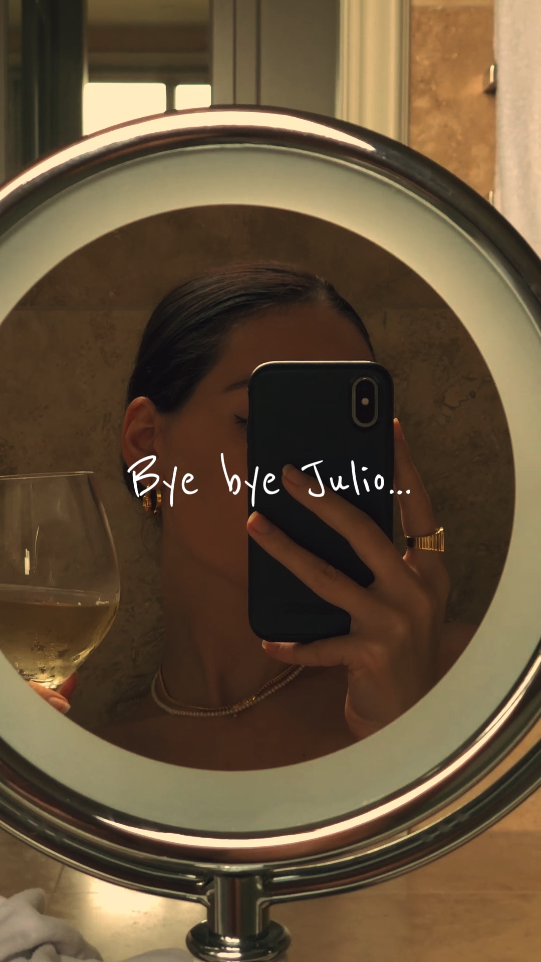 Tchau tchau julio