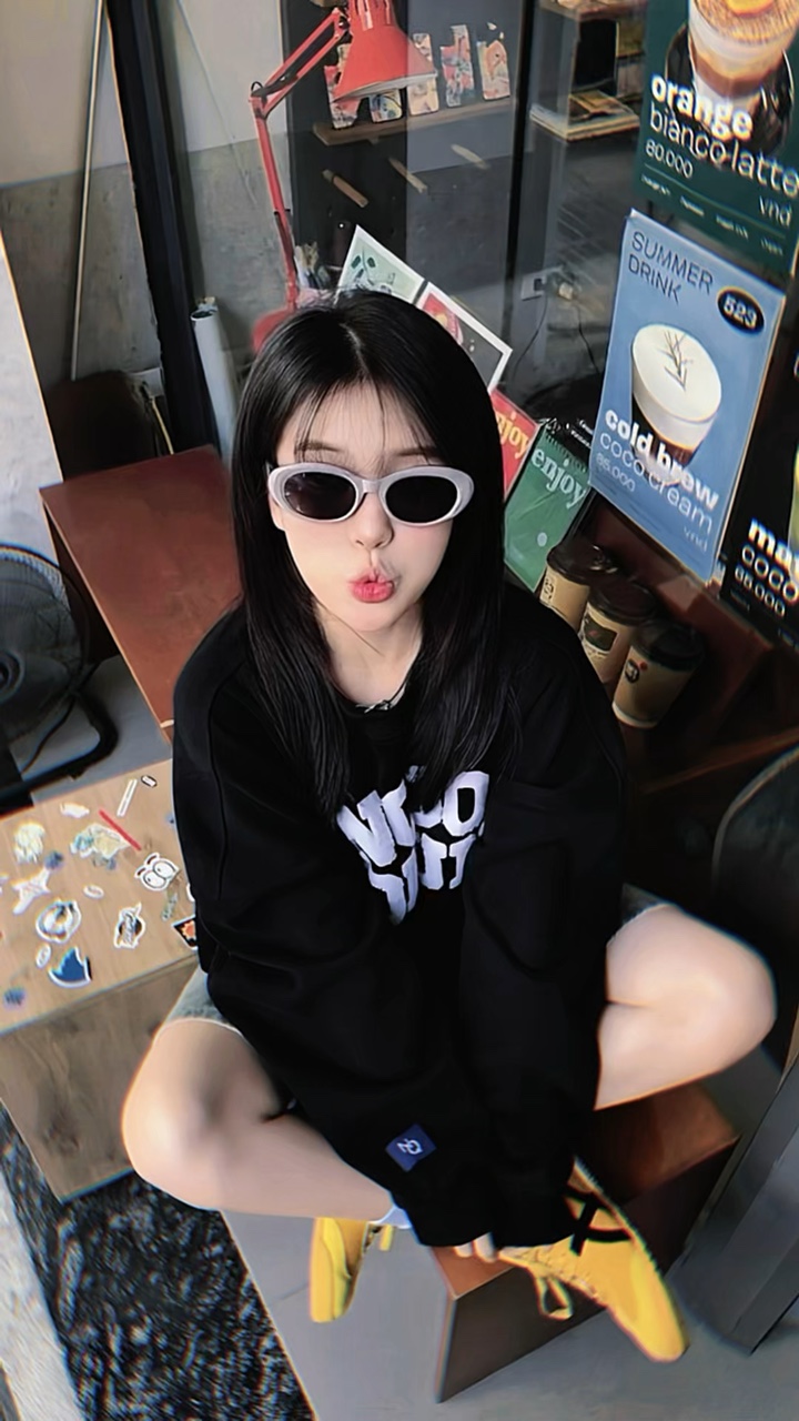 2 Photo’s • Kece 