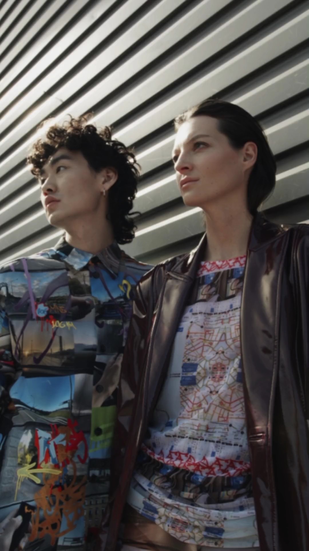 Nouvel affichage de produits vestimentaires style vogue