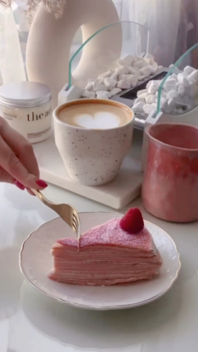 aesthetic cake 