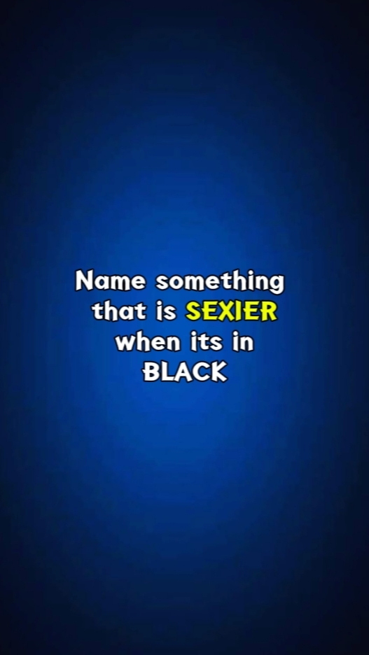 Siyahta daha seksi