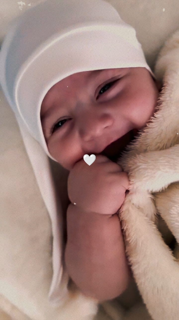güzel küçük bebek