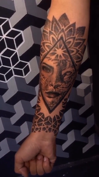 Story tattoo 