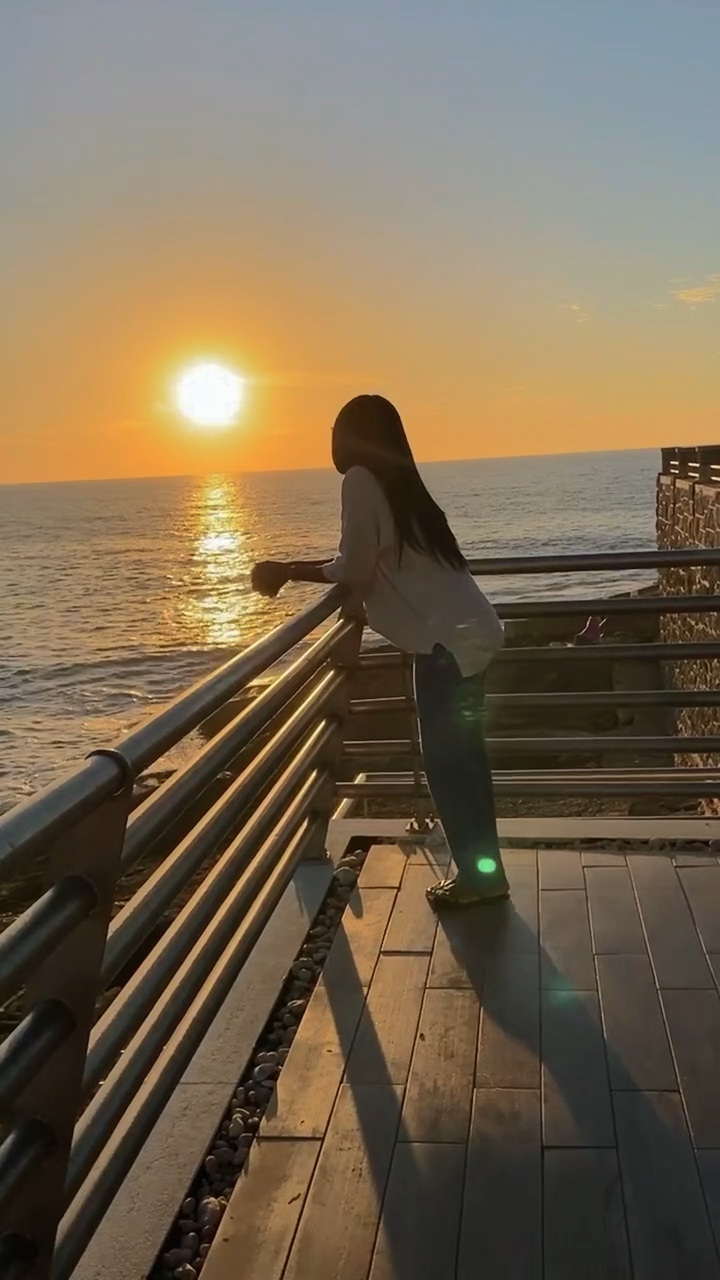 4 klip video estetik