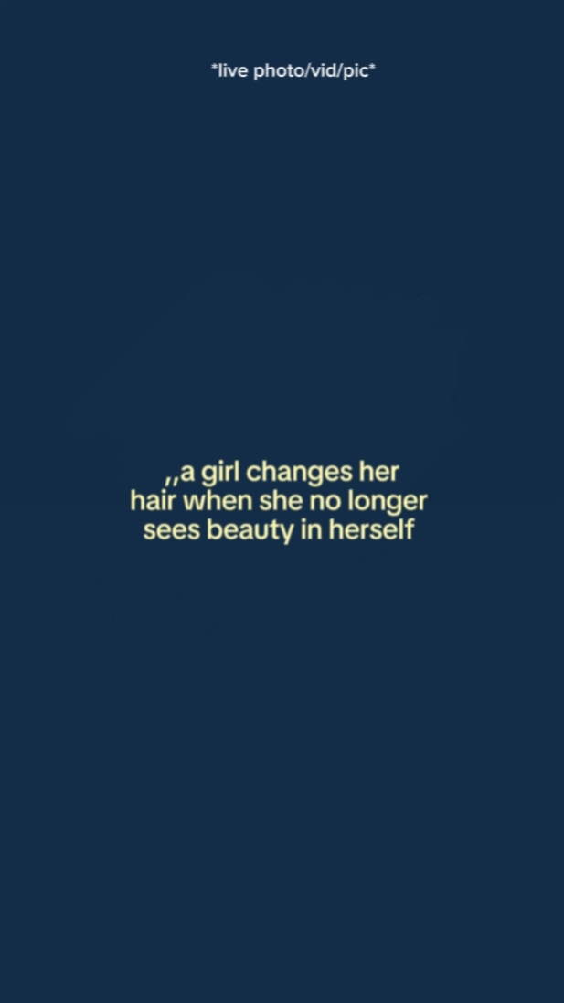 une fille change son h