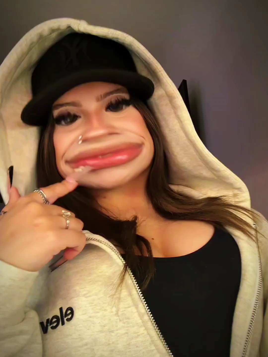 ugly face trend