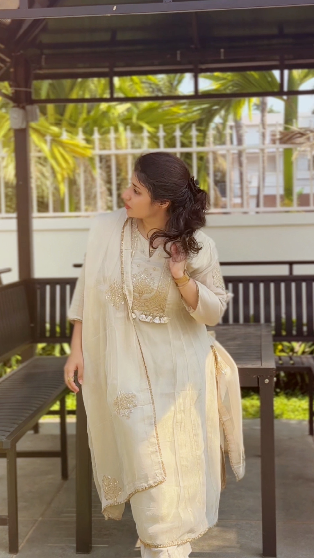 TRADITIONAL OUTFIT