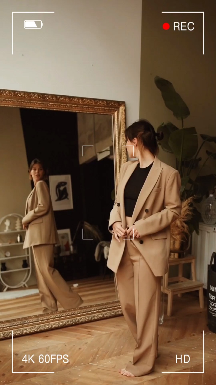 Exibição de produtos de roupas Estilo Tiktok