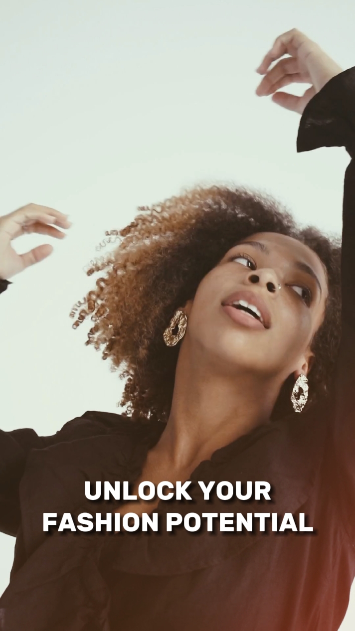 Exibição de roupas femininas batendo Match TikTok Style