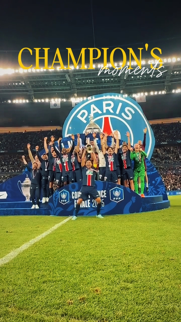 CHAMPIONS MOMENTS