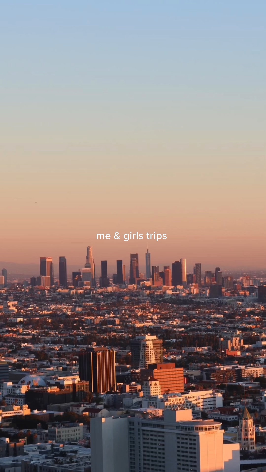 Me & girls trips 🫶🏻
