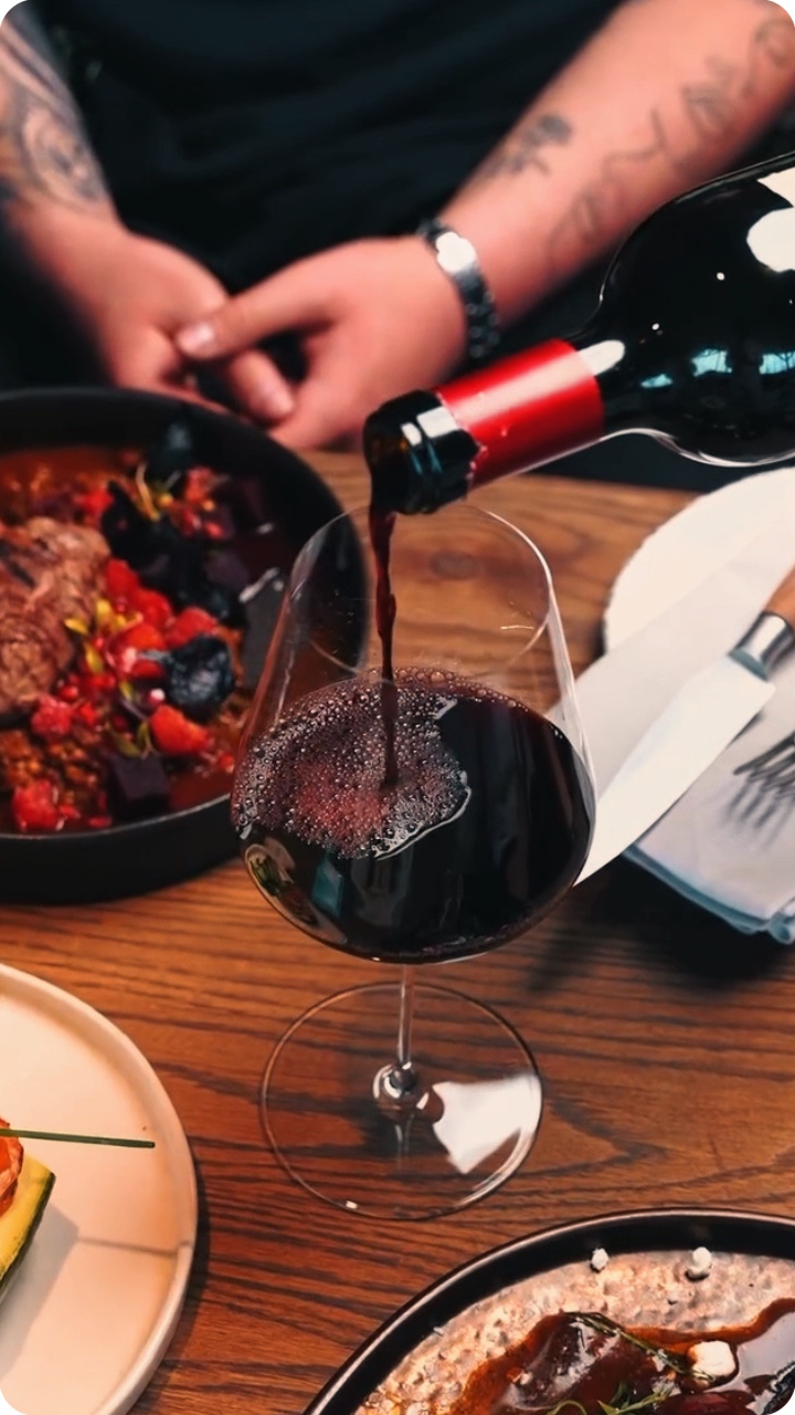 RESTAURANT — FOOD
