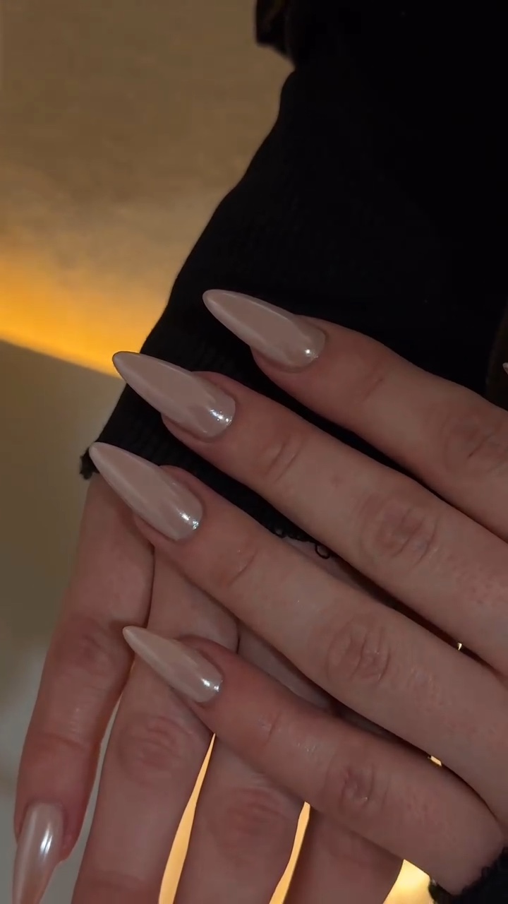 UÑAS 