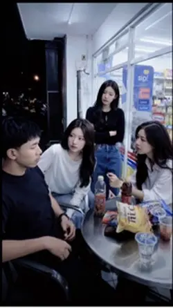 3 cewek Korea ia
