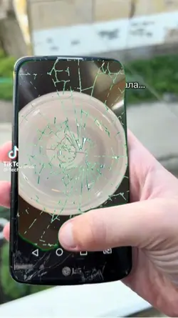 Drop LG phonetempla2