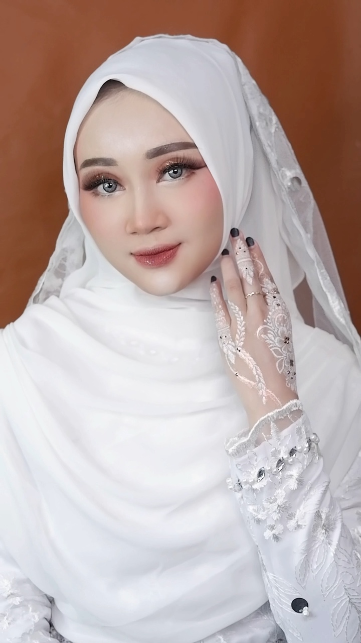 Makeup transisi 