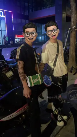 2 ảnh anh em