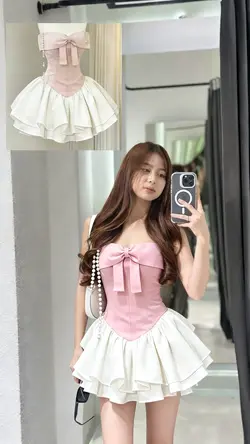 CHANGE OUTFIT 
