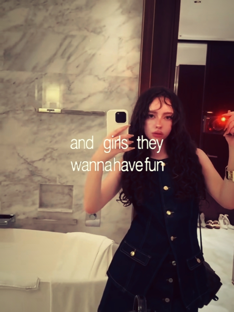 Mädchen wollen Spaß haben