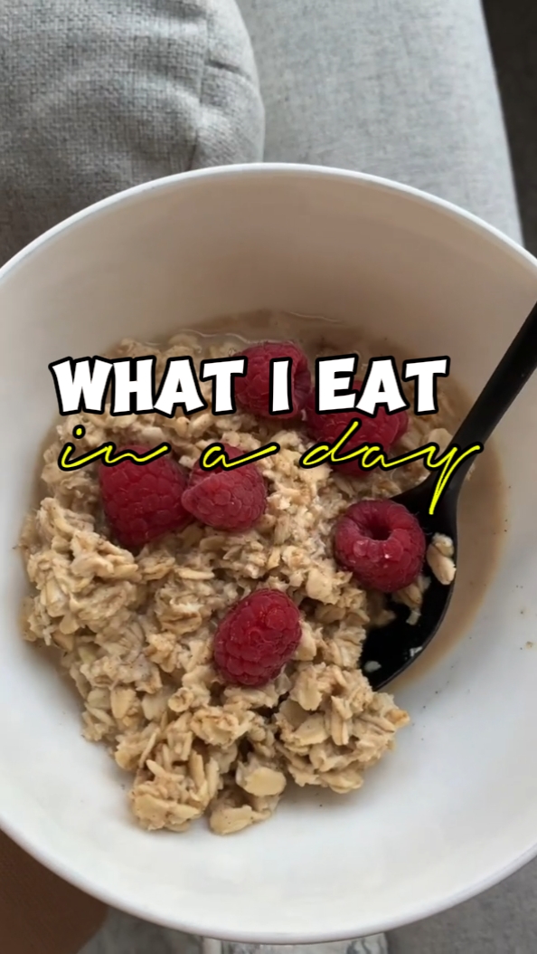 WHAT I EAT IN A DAY