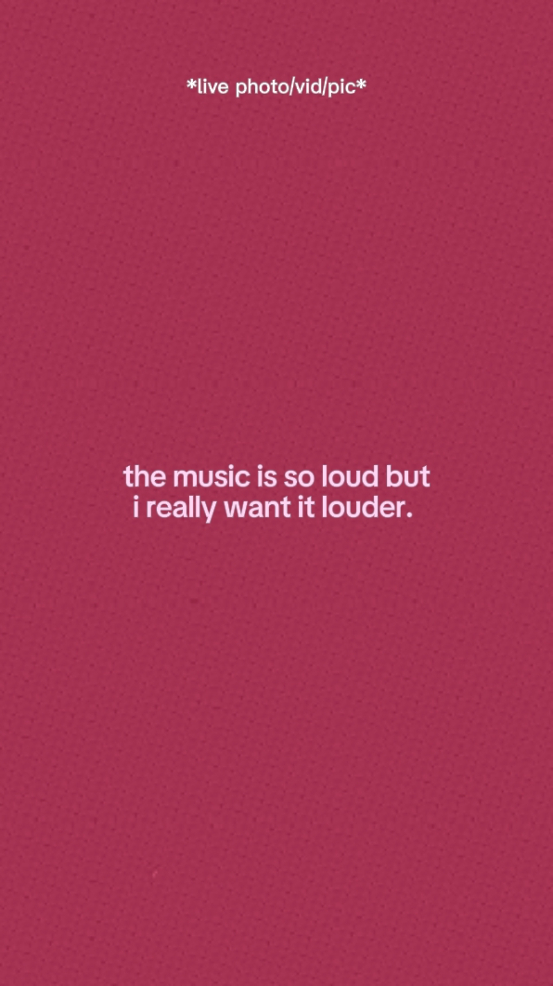 La Música Es Tan Fuerte. 