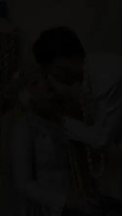 PENGANTIN DI CIUM